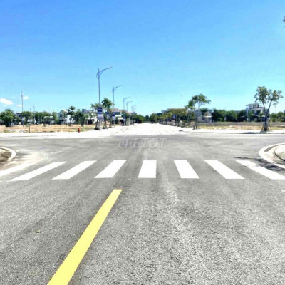 Đất Tam Kỳ gần Biển Tam Thanh gần Bv Quốc tế view Công viên chỉ 1ty650