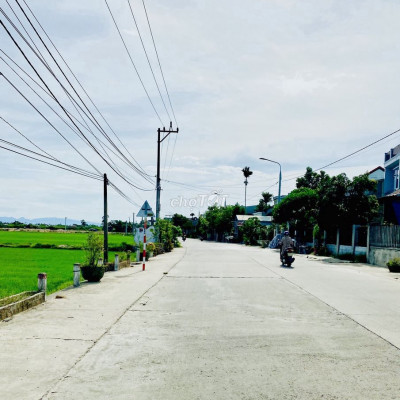 Đất Sát Chợ Cá Thanh Hà - Đường 5m - Giá 679tr Sẵn Sổ