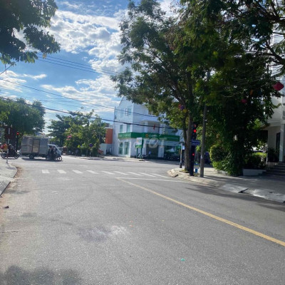 Bán đất tặng Nhà 3PN. Tôn đức Thắng - Hội An