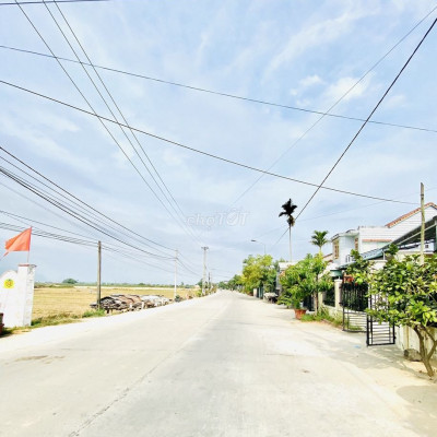 Bán Đất Mặt Tiền Đường 9M-Sát Cẩm Kim Hội An-Gần Chợ-Giá 655tr-Sẵn Sổ