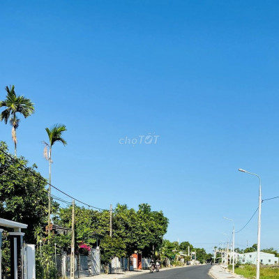 Trung tâm thị trấn Nam Phước  - Đường 10.5m - S:144m2 chỉ từ 400 triệu