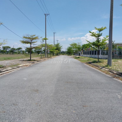 Sổ đỏ chính chủ, cắt lỗ bán nhanh trả lãi. Khu đô thị 7b