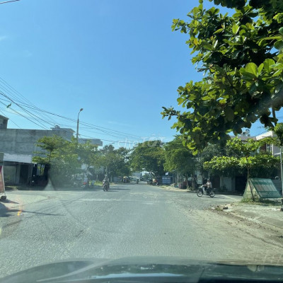 BÁN GẤP ĐẤT NỞ HẬU NGAY CHỢ ĐẦU MỐI ĐIỆN NGỌC HƠN 100M2 GIÁ CHỈ 2,X TỶ