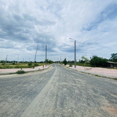 SOS !! ĐẤT VỊ TRÍ ĐẸP GIÁ TỐT NGAY KDT THANH HÀ DT 150m2