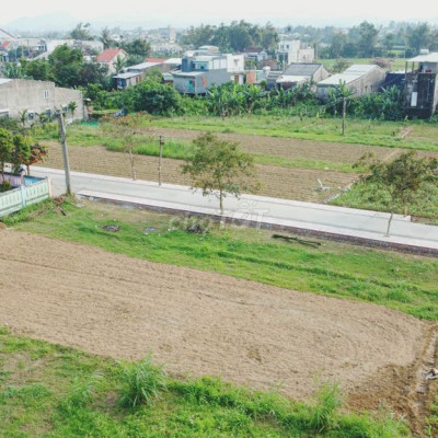 Lô đất 122m2, liền kề trường học, sau lưng DT 609