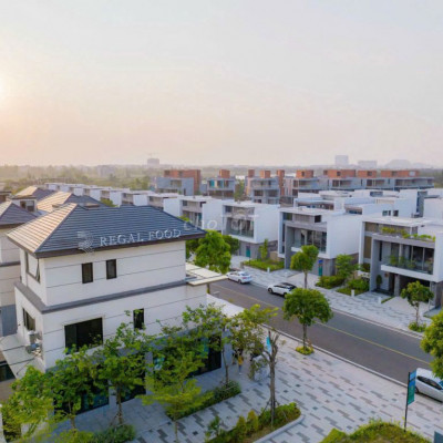 Tôi cần tiền gấp, CẮT LỖ SÂU CĂN VILLA VICTORIA ngay sân GOLF