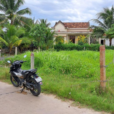 LÔ BIỆT THỰ NHÀ VƯỜN 450m2 GẦN CẦU GIAO THUỶ BETONG 4m GIÁ 668tr