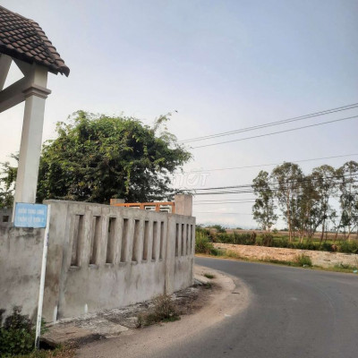 CHÍNH CHỦ CẦN TIỀN BÁN LỖ ĐẤT 152M2 , ĐƯỜNG BÊ TÔNG 5M