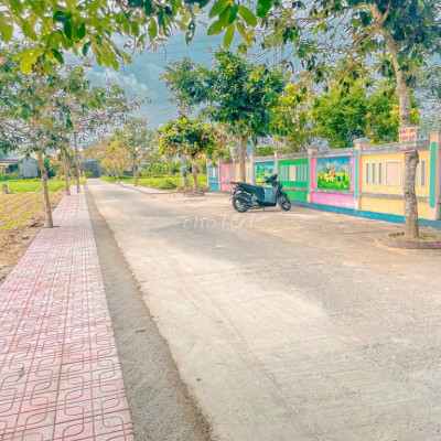 Thanh lí lô đất cạnh trường mầm non chỉ 779tr full đất ở
