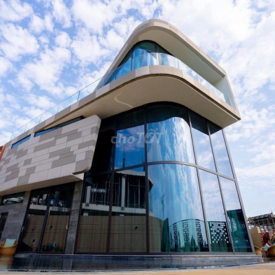 Biệt thự sông sát biển nam Đà Nẵng. LH gấp