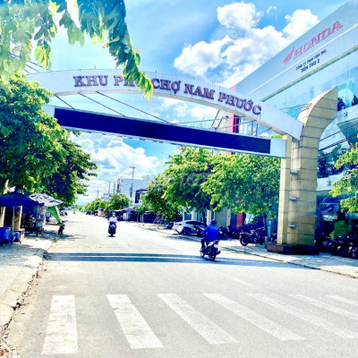 7 lô ngay trung tâm hành chính Huyện - khu phố chợ - 8xx/lô - Sẵn sổ