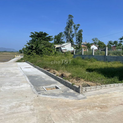 -Bán đất nền 2 mặt tiền giá chỉ 500 triệu