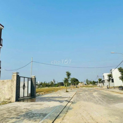 122,5m2 KDT Số 9_ Hướng Đông Nam_ Đường 7m5