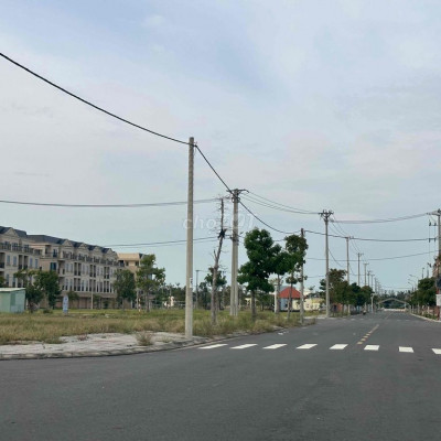 lô đường 10m5  ngọc dương 2 sổ ngay