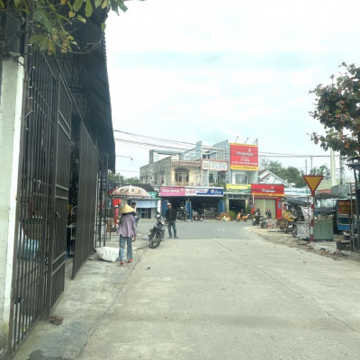 Bán đất gần chợ Bình Nguyên ngang 6 chỉ 3xx sổ hồng riêng chính chủ