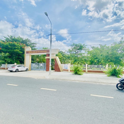 Bán Nhanh lô đất 114m2 cách chợ 100m - Full đất ở - Sẵn Sổ - Chỉ 7xx