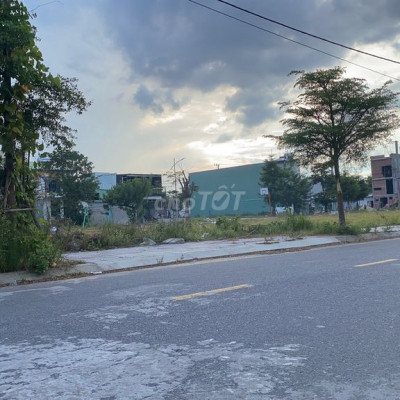 Bán đất khu đô thị DHTC đường 7,5m hướng Đông 125m2 sau là công viên