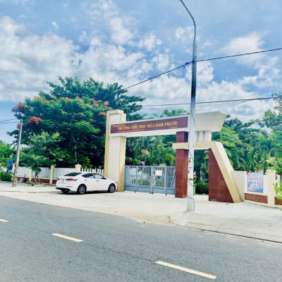 Bán lô đất ngang 6m ngay Trung Tâm TT Nam Phước-Đường ô tô .