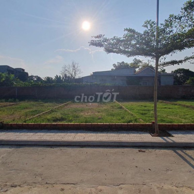 Chỉ cần bỏ 300 triệu A/C đã sở hữu lô đất 90m2 cách Đà Nẵng 20 đi lại.