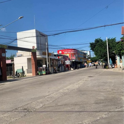 Biệt Thự Nhà Vườn 358m2 Ngang 12m ,Đường 8m,Cách Lộ 100m