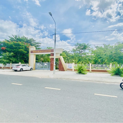 Sẵn sổ 113,9m2 - Cách chợ 100m - Full đất ở - chỉ 799 triệu