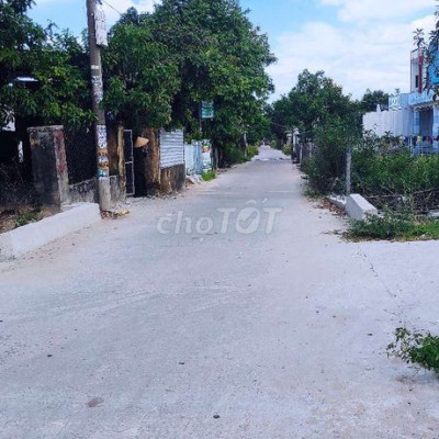 Cần tiền bán gấp lô 196m2 Giang Tắc- Điện Ngọc