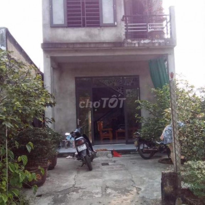 cần bán gấp nhà 100m2 giá 900 triệu nhà dất mới xây 2022