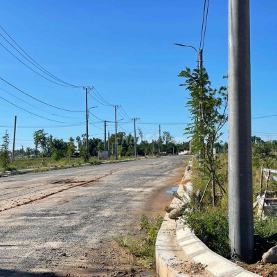 Cắt lỗ lô đất ven sông Hội An,gần cụm CN An Lưu,đường lớn 16m5