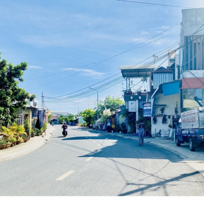 Bán gấp 205m2 Full đất ở - Cách chợ 80m - chỉ 780 triệu