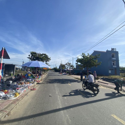 Bán gấp 120m2 đất tại KPC Lai Nghi Mới giáp Thanh Hà Hội An, đường 7m5