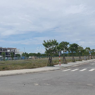 Bán Block đối diện bệnh viện Quốc Tế, dự án KĐT The Trident City