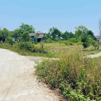 Quế Mỹ - Quế Sơn gần đường chính dân cư đông nghịt