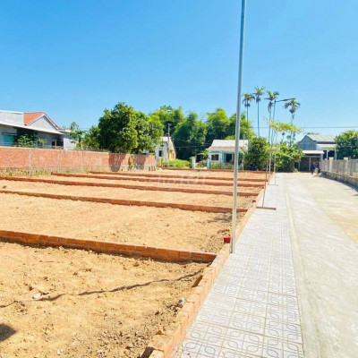 Đất Gần Thị Trấn Hà Lam. Cách DH21 chỉ 50m, Đường betong