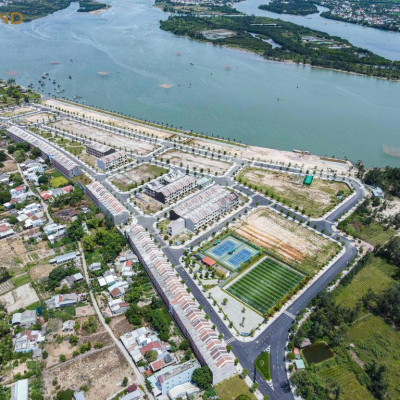 nhà phố 3 tầng view sông, gồm 4 căn hộ full nội thất