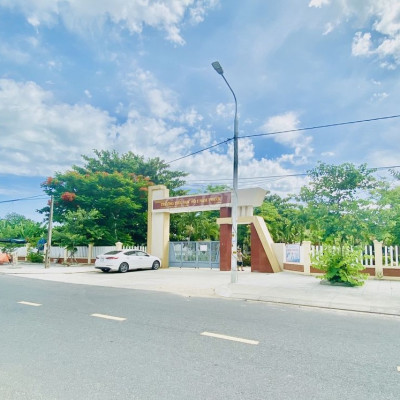 Chính chủ cần tiền bán gấp 114m2 đất ở - Cạnh chợ - Cạnh trường