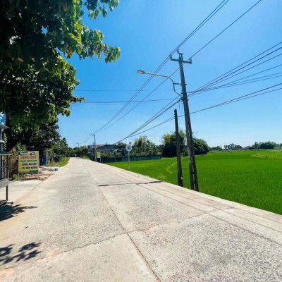 chính chủ cần bán gấp llo góc Điện Hồng 175m2 ngang 7 chỏ cần 250 Tr