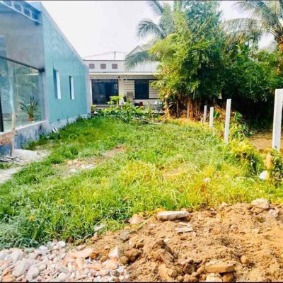 đất 120m2 gần ngã tư Hà Lam , ngang 6,5m giá 770 tr