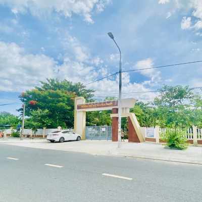 Định cư nước ngoài cần bán nhanh lô biệt thự TTTT Nam Phước