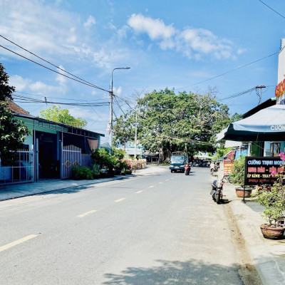 Tin nóng: Bán gấp đất chính chủ 113,9m2 - Đường 4,5m - Cạnh chợ