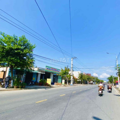 Độc quyền chính chủ lô mặt tiền giáp TT Vĩnh Điện sầm uất/Sổ sẵn/139m2