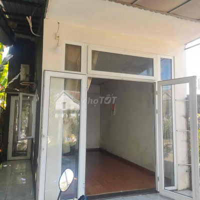 CHÍNH CHỦ CẦN BÁN GẤP CĂN NHÀ CẤP 4 TÂM HUYẾT TẠI PHƯỜNG ĐIỆN NAM ĐÔNG