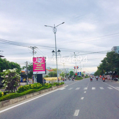 Đất phố chợ Vĩnh Điện, đường Phạm Khôi vị trí kinh doanh tốt. Sẵn Sổ