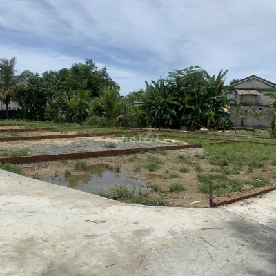 3 lô liền kề Châu Bí-Điện Tiến, gần hồ sen, ngang 5m5, sổ đỏ có sẵn