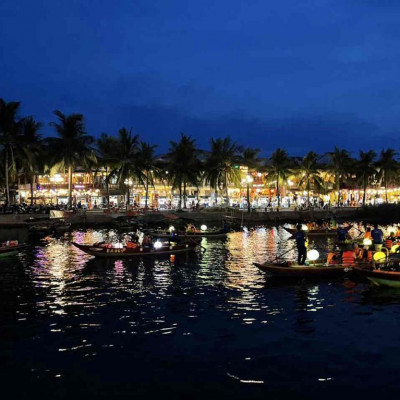 chính chủ cần bán nhà tại chợ đêm khu an hội