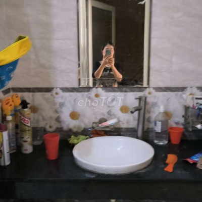 Cần cho thêu để ở hoặc kinh doanh vị trí đắc địa  LH ***