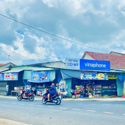 Kẹt bank nên cần ra đi gấp lô đất cạnh chợ - Đường 4,5m - Sẵn sổ