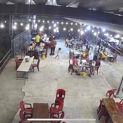 sang quán hoặc tất cả đồ dùng