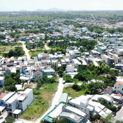 BÁN GẤP LÔ ĐẤT TRUNG TÂM VĨNH ĐIỆN ĐƯỜNG 5M5 SỤP HẦM