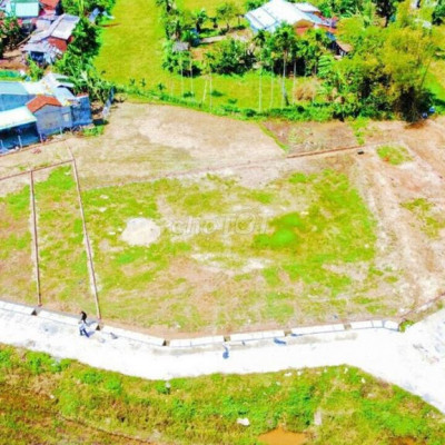 Đất sổ hồng chính chủ 114m2 thị xã Điện Bàn giá sụp hầm