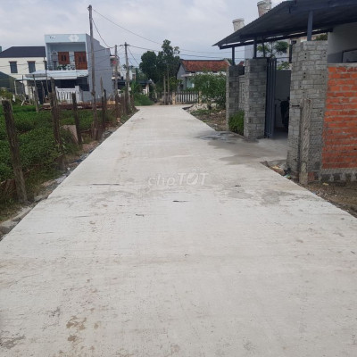 Đất cạnh Khu Công Nghiệp Điện Ngọc, 100m2, đường oto 5m